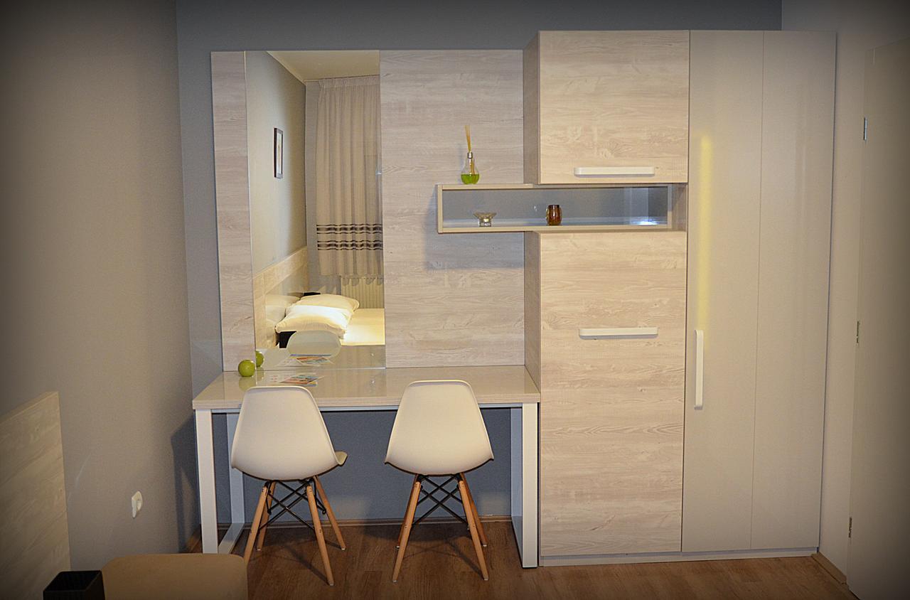 Lux Apartmani Кладово Екстериор снимка